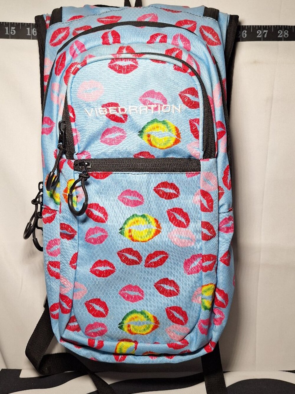 Vibedration Hydration Backpack w/o bladder - Blue with Red+ Kisses - Used